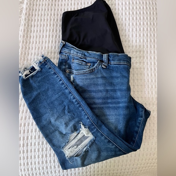 Abercrombie & Fitch Jeans Abercrombie And Fitch Super Skinny Distressed Maternity Jeans